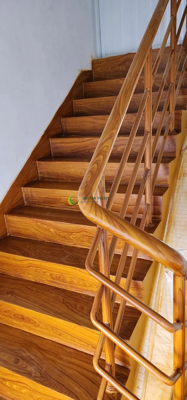 Cầu thang bê tông sơn giả gỗ màu cánh gián